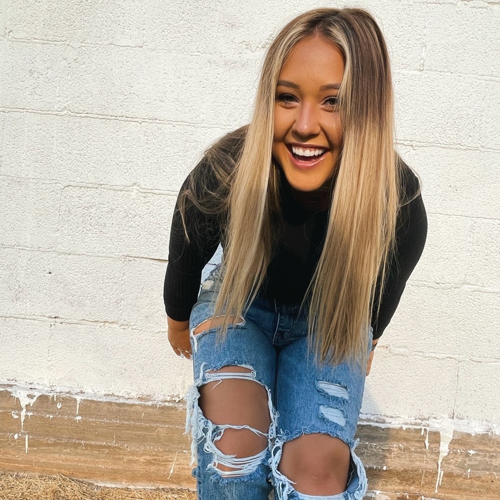 Meet your Posher, Haleigh